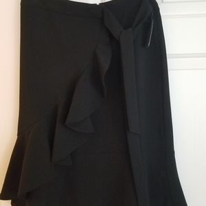 Simons skirt size 6